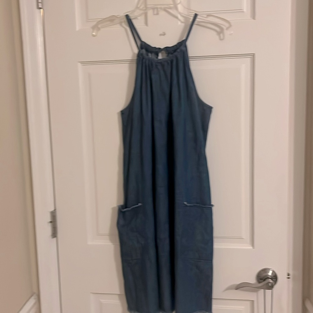 Old Navy halter denim dress. Size medium.